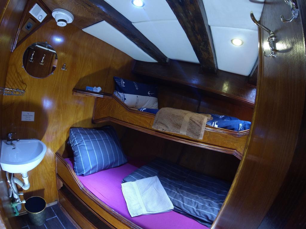 Boat Ms Cutty Jean Hotel สลีมา ห้อง รูปภาพ